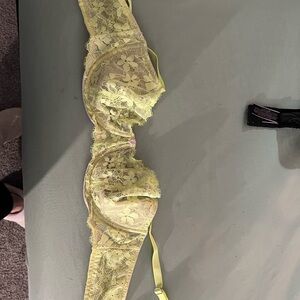 Victoria's Secret Yellow Lace Bra